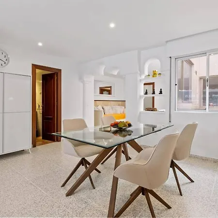 Apartment Plein Centre, 100 M De La !
